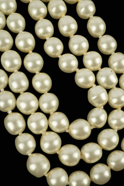 Collier de perles Chanel