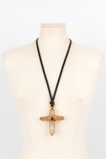 Collier croix Chanel 1993