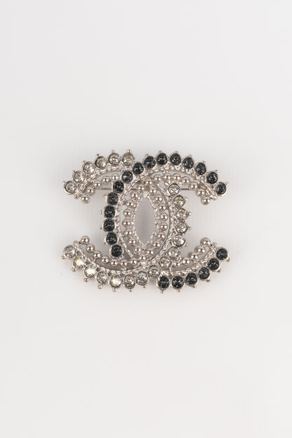 Broche cc Chanel