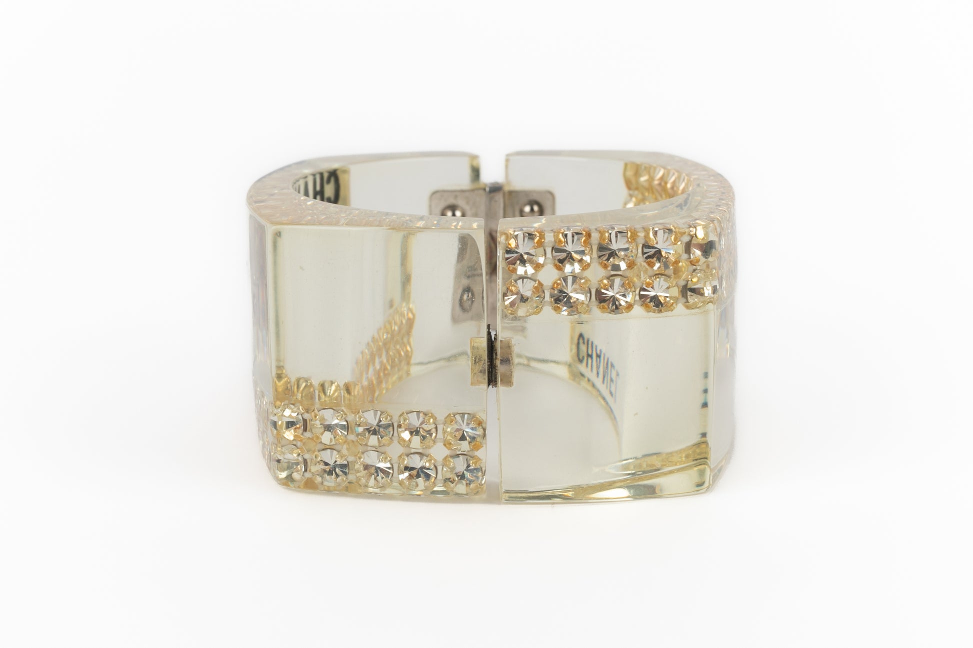 Bracelet en lucite Chanel 2005