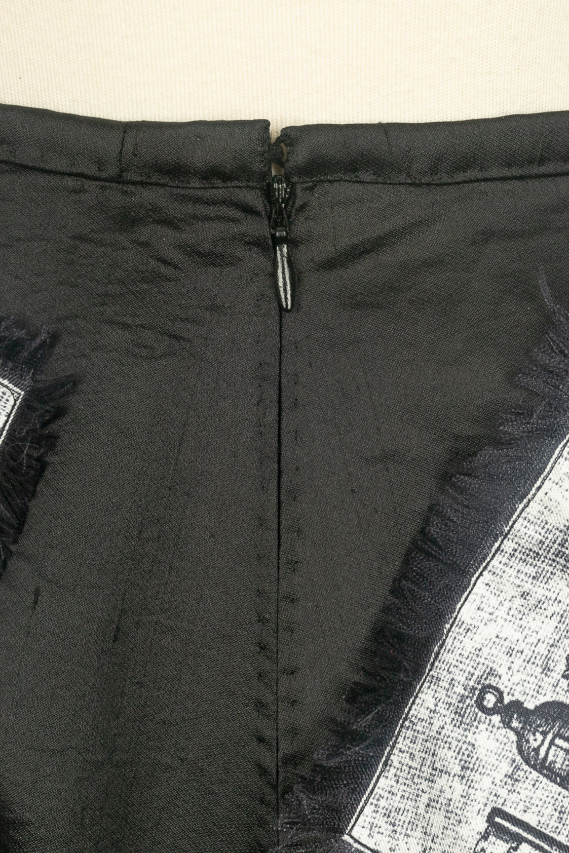 Jupe "Le chant des Guérisseuses" Franck Sorbier Haute Couture Eté 2024