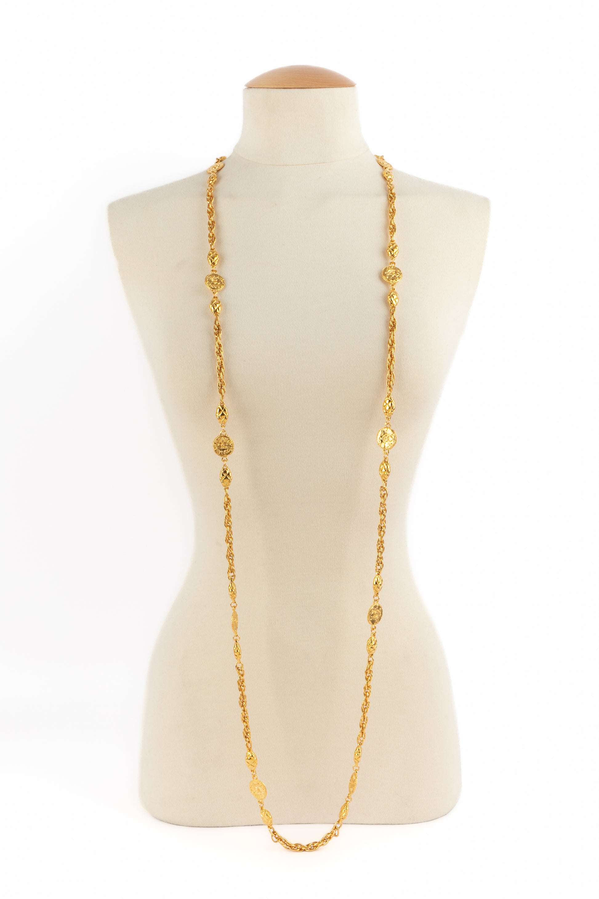 Collier doré Chanel 1985's