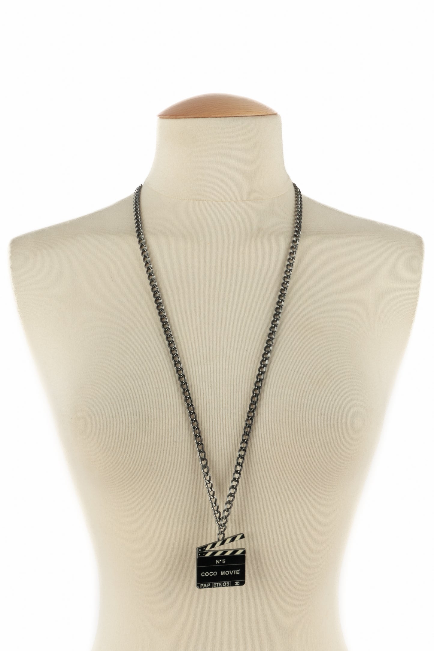 Collier "clap" Chanel 2005