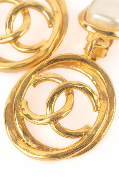 Boucles d'oreilles cc Chanel 1990's