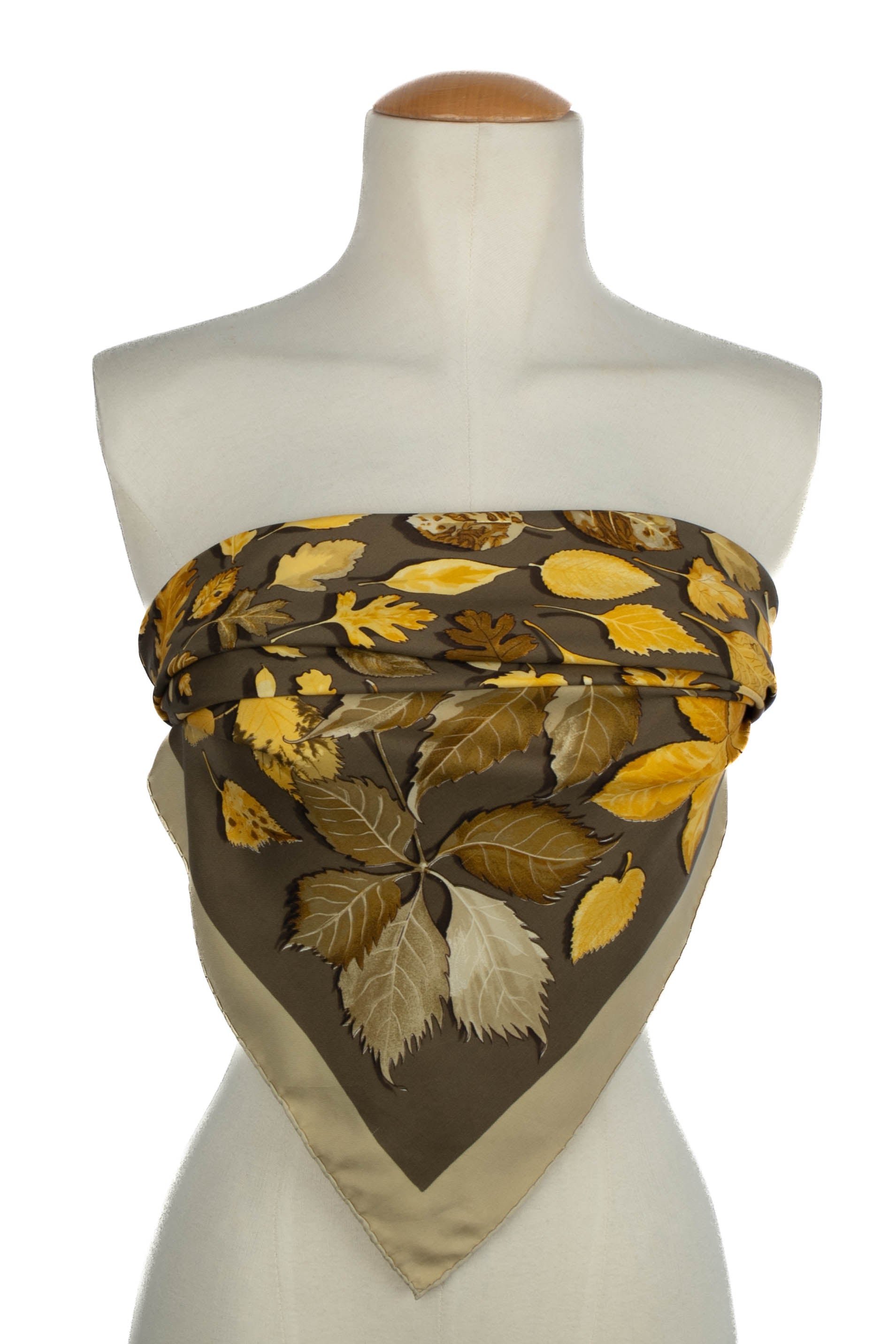 Foulard / carré Hermès "Tourbillons"