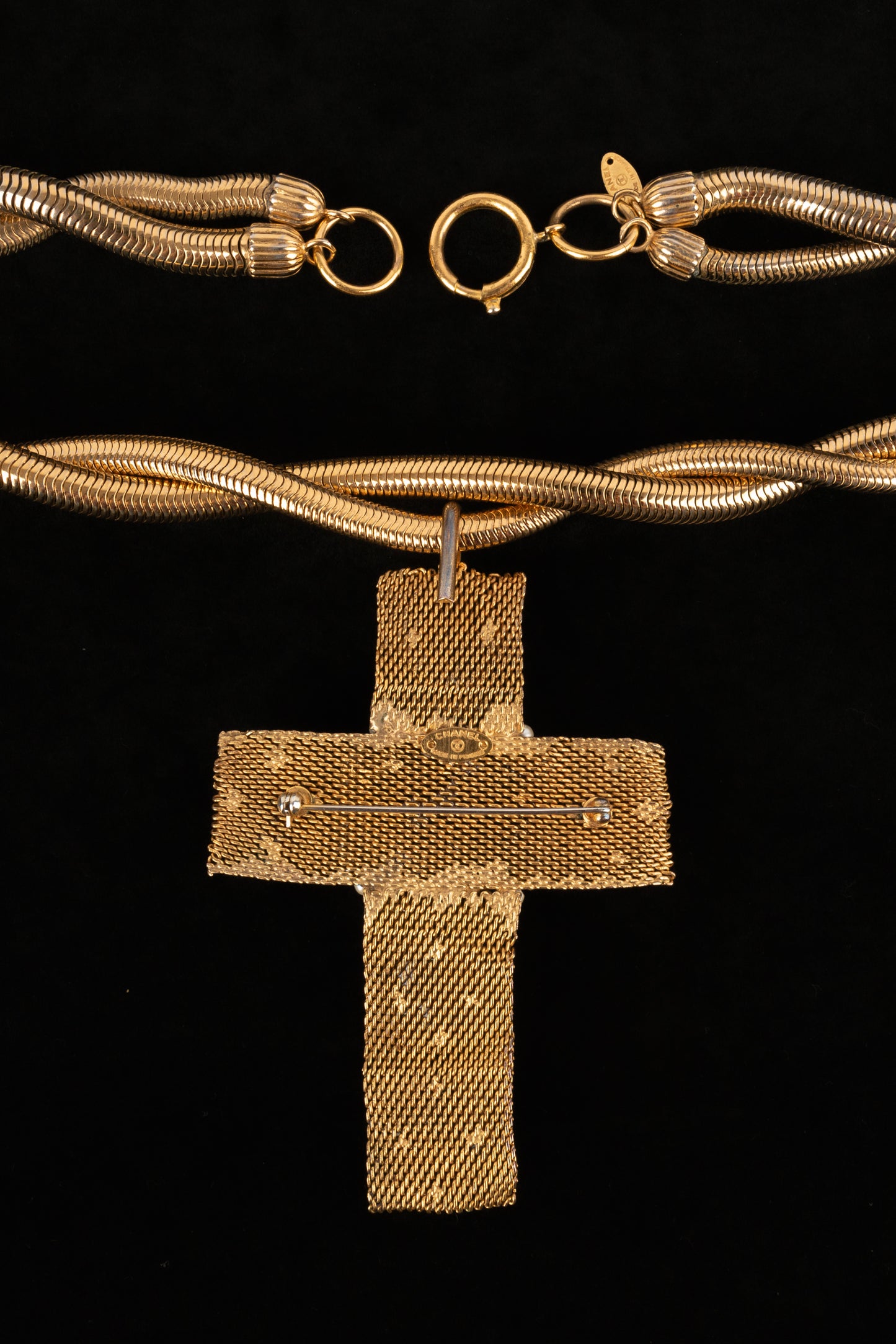 Collier croix Chanel 1980's