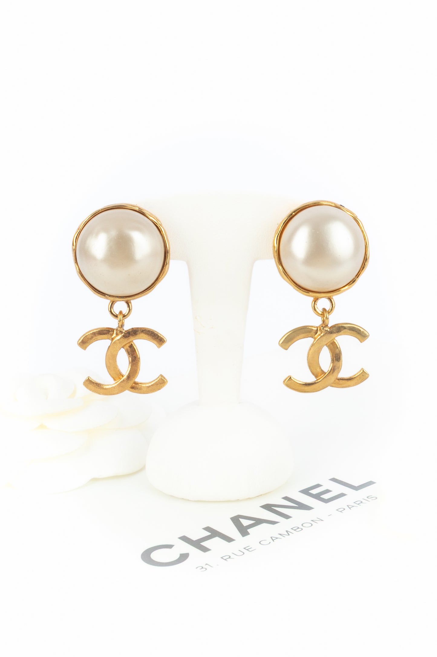 Boucles d'oreilles cc Chanel Automne 1995
