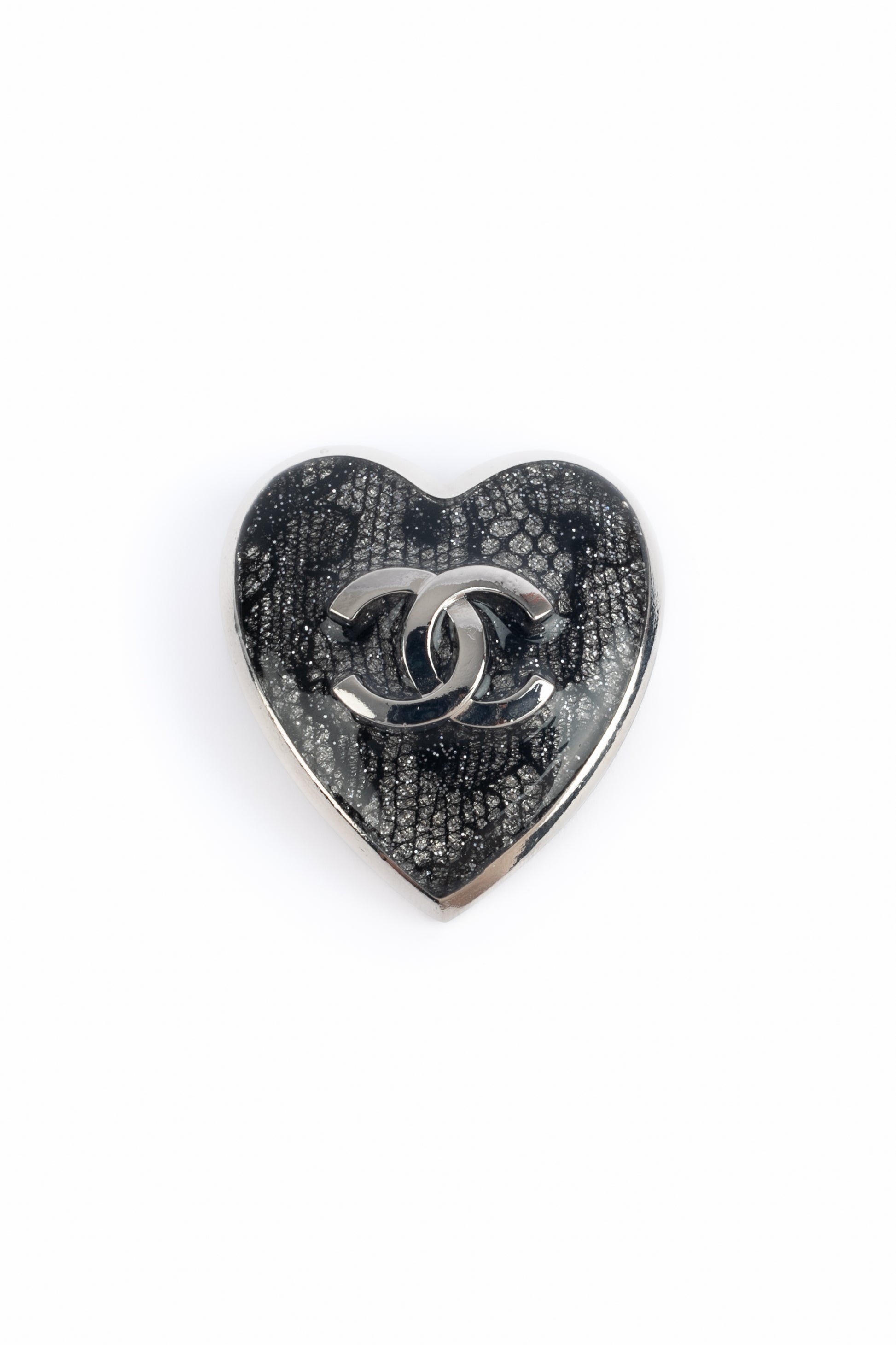 Broche "Coeur" Chanel 2024
