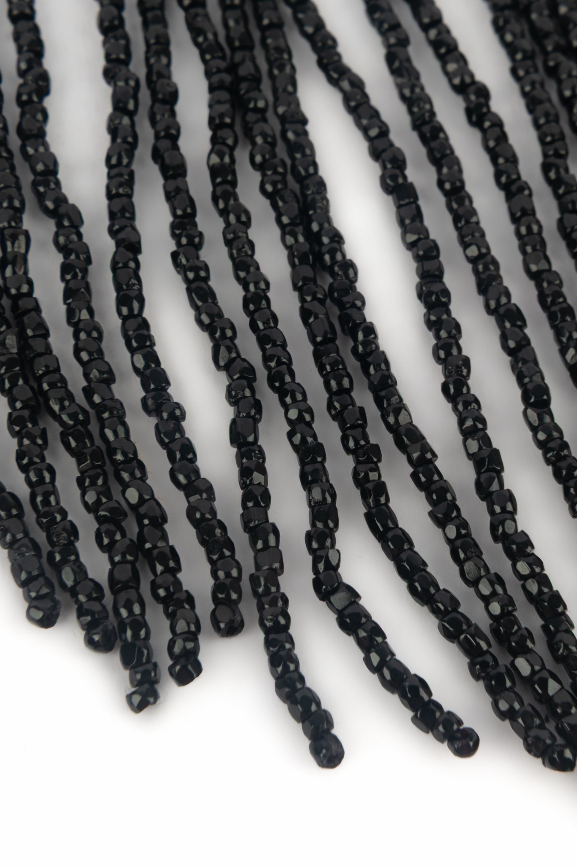 Collier de perles noires Dior 