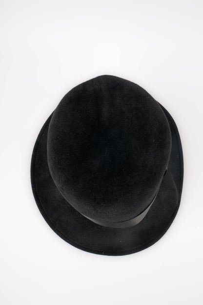 Chapeau noir Christian Lacroix