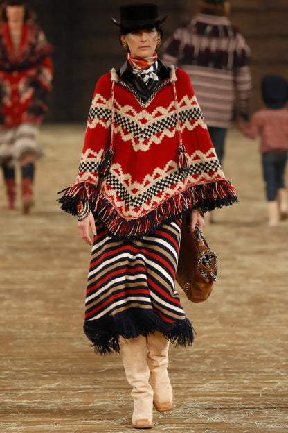 Poncho Chanel Pre-fall 2014