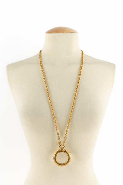 Collier loupe Chanel