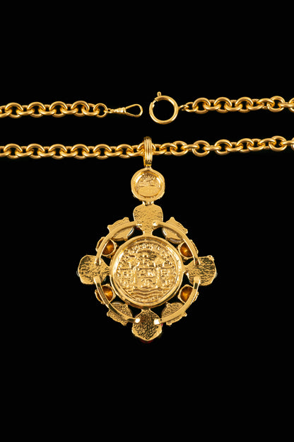 Collier pendentif Chanel 1993