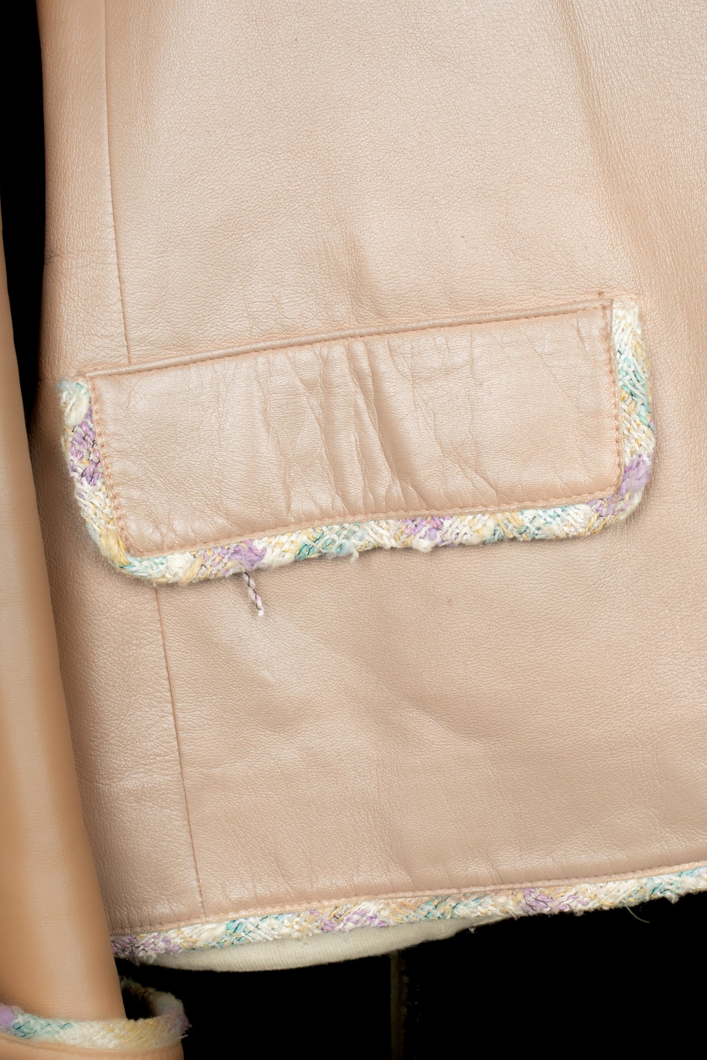 Veste en cuir Chanel Printemps 2005