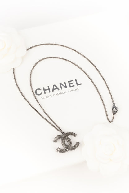 Collier cc Chanel