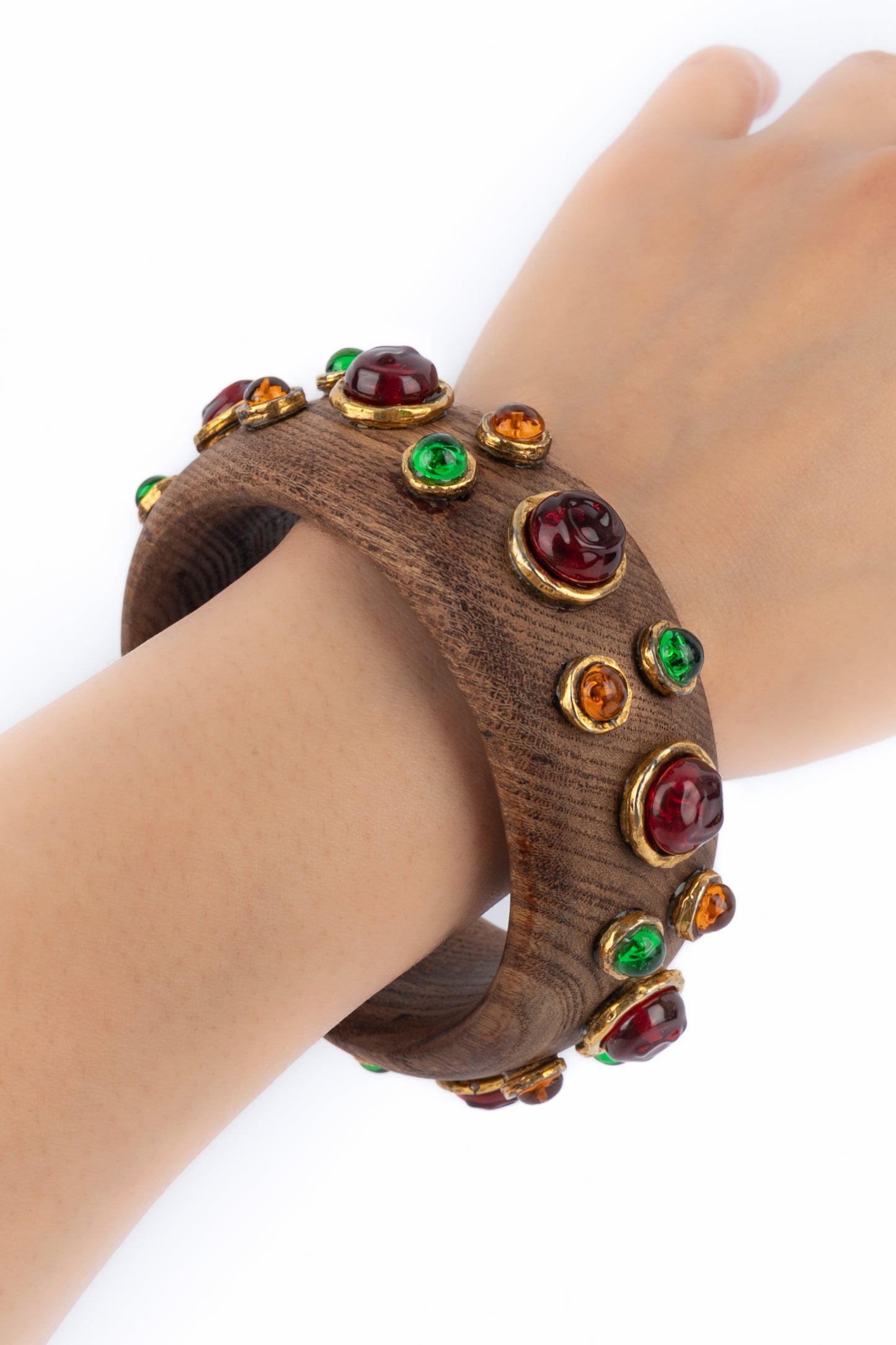 Bracelet en bois Chanel 1985
