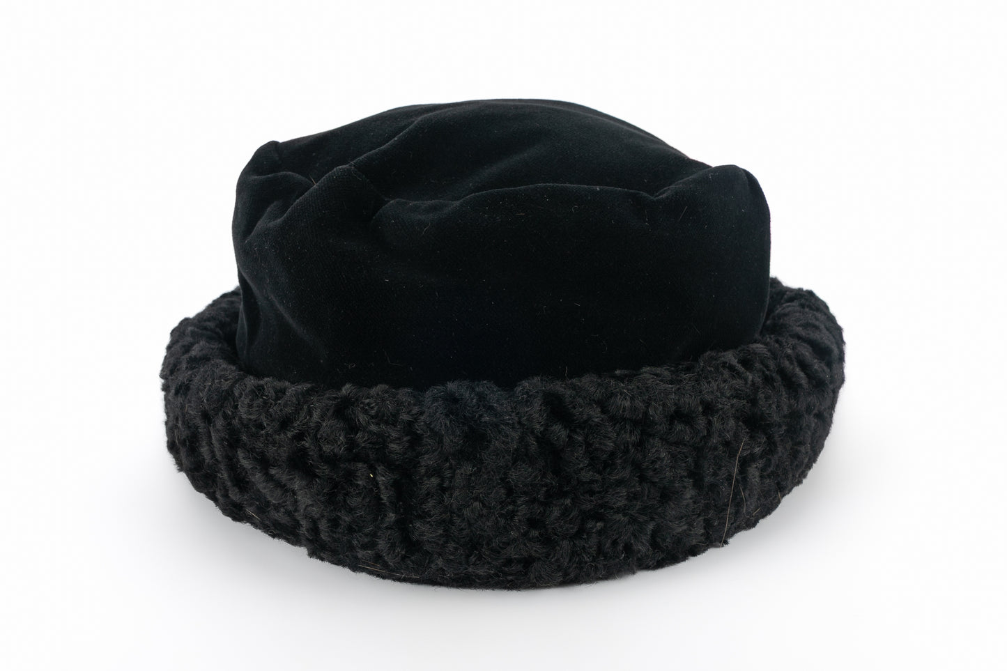 Chapeau toque en fourrure