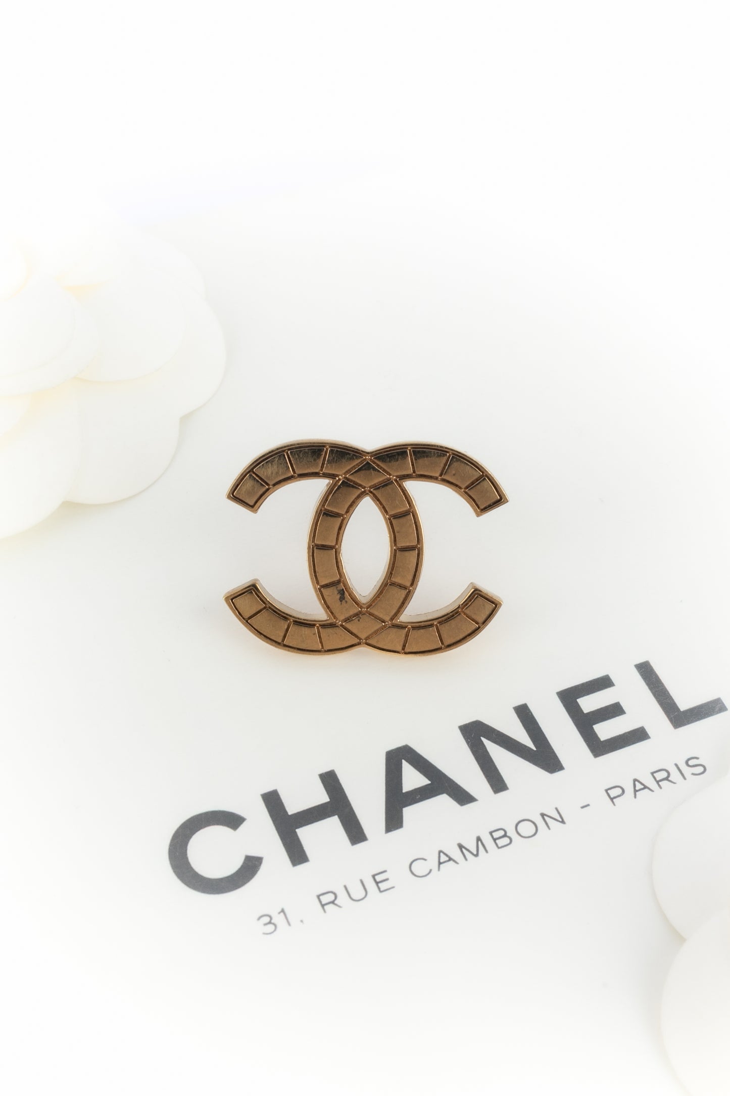 Broche cc Chanel Automne 2003