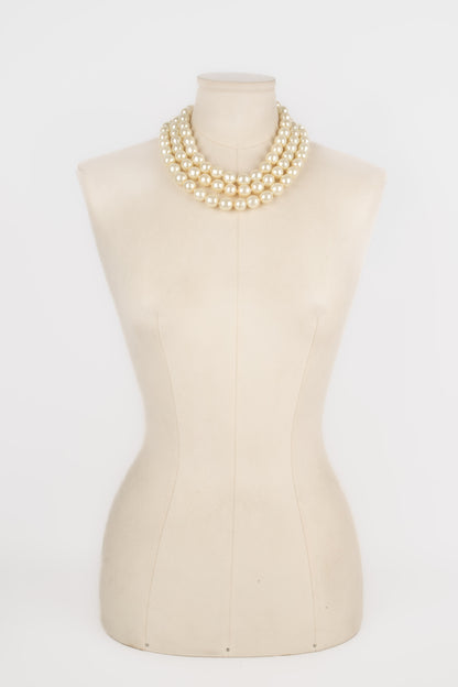 Collier de perles Chanel