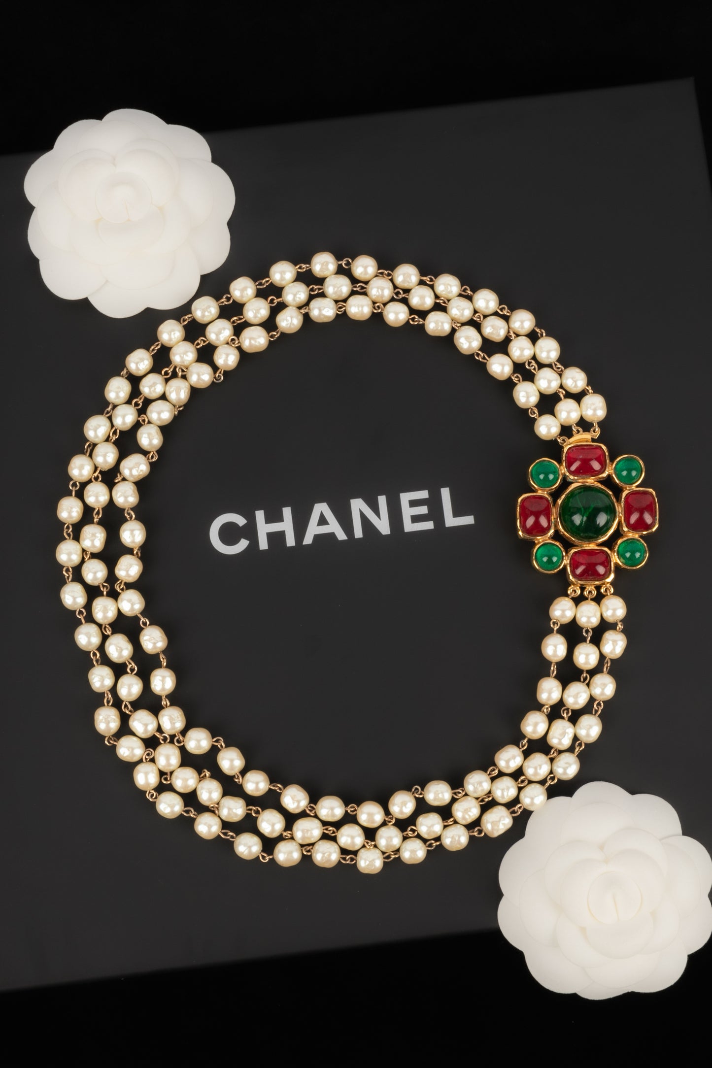 Collier Chanel