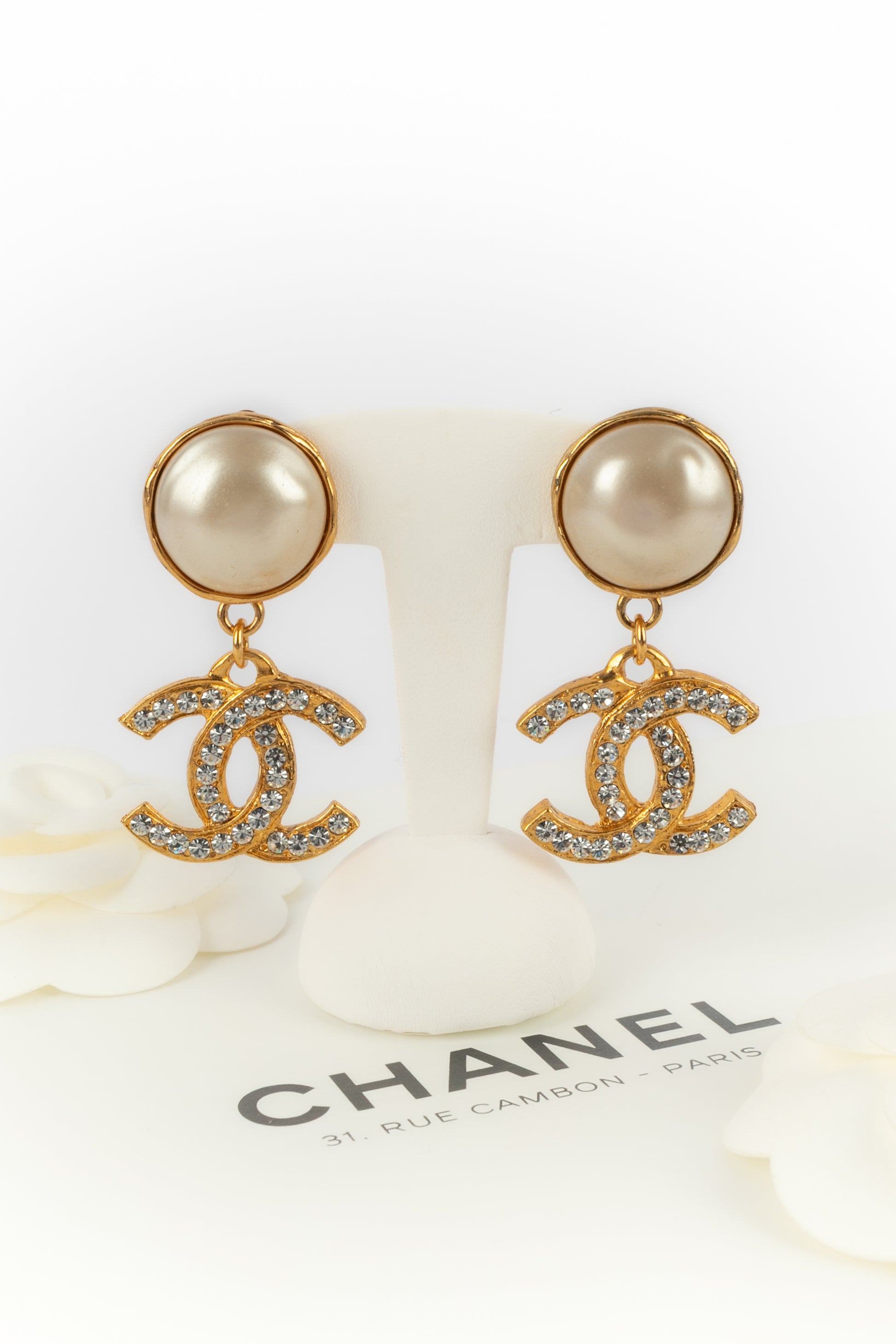 Boucles d'oreilles cc Chanel