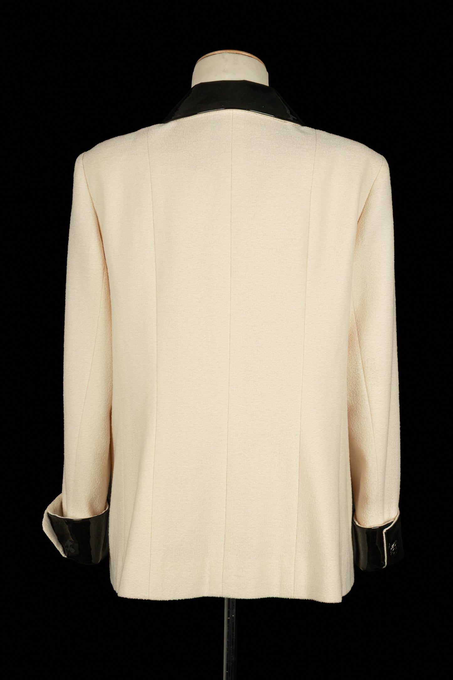 Veste beige Chanel hiver 2015