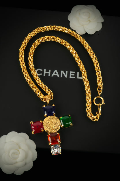 Collier croix Chanel 1993
