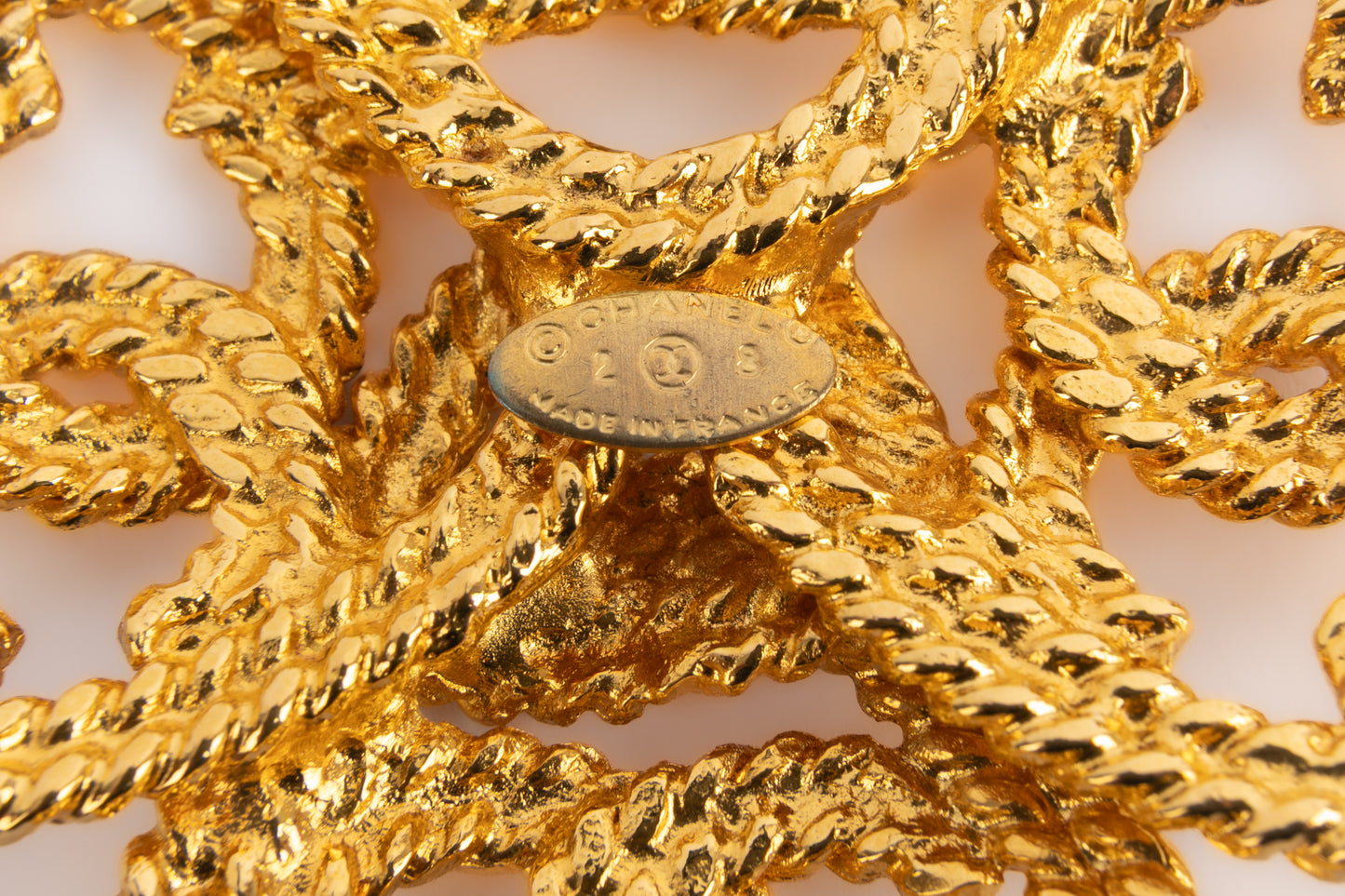 Broche Chanel circa 1990