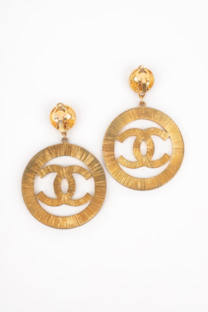 Boucles d'oreilles cc Chanel