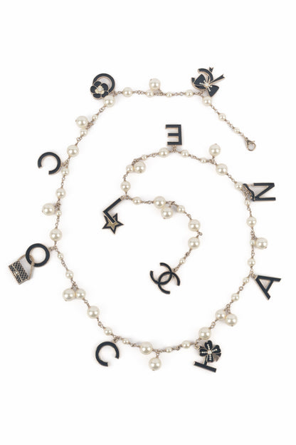 Collier de perles Chanel 2007