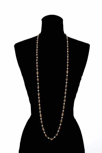 Collier de perles Chanel 1960's