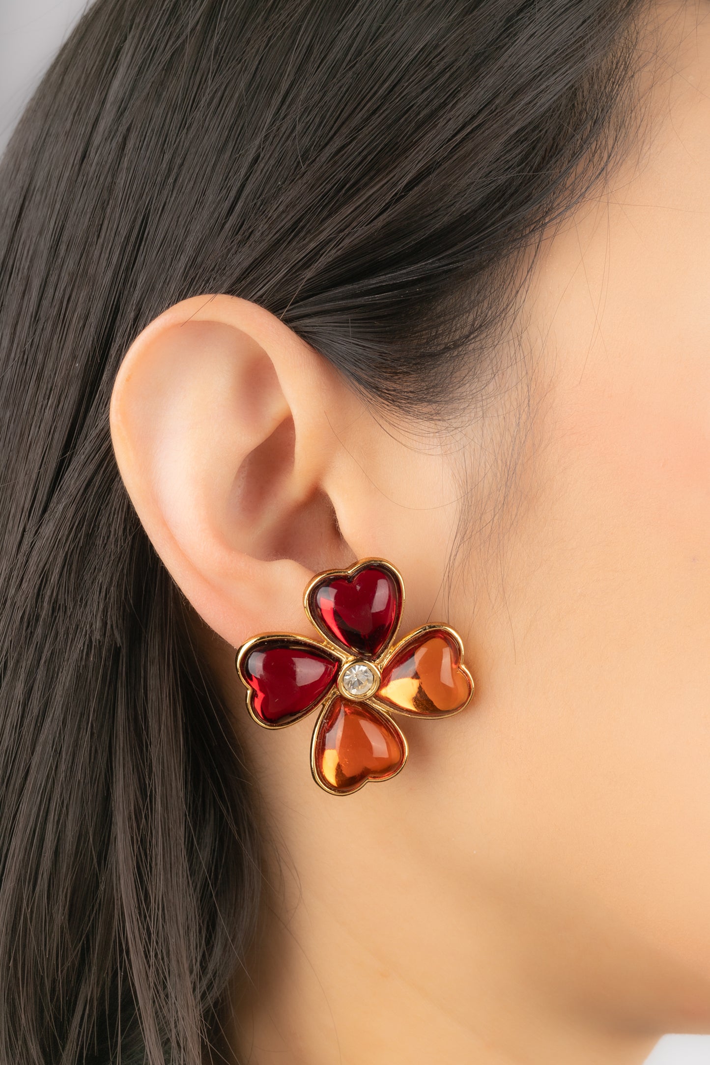 Boucles d'oreilles Yves Saint Laurent