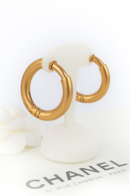 Boucles d'oreilles créoles Chanel 1996