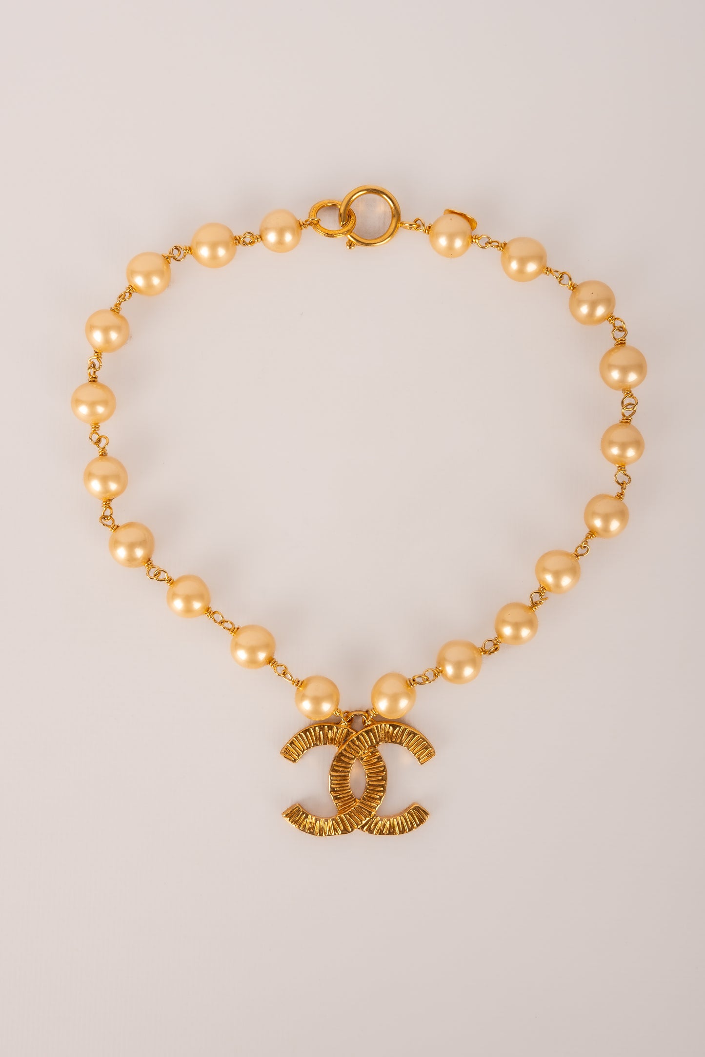 Collier cc Chanel