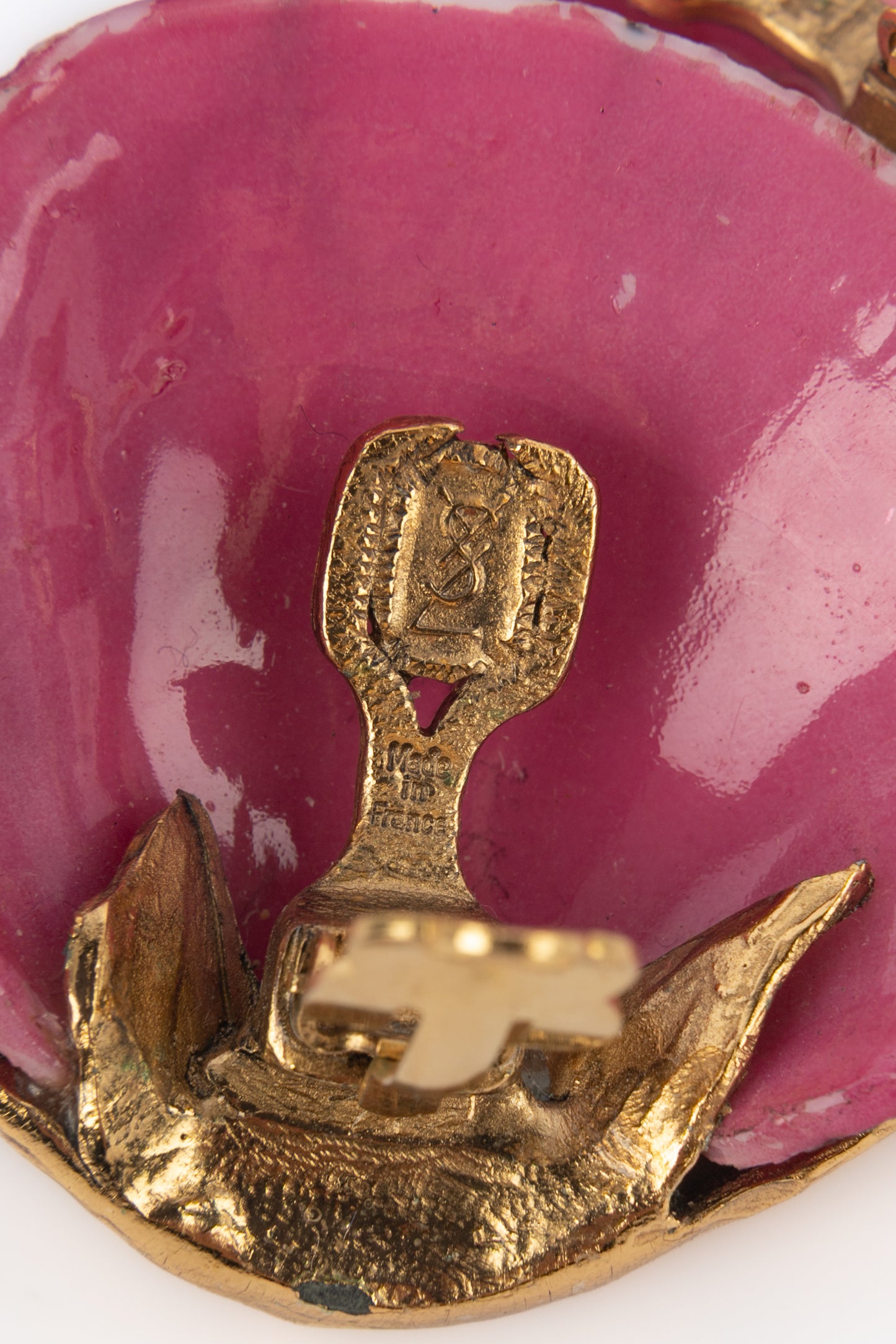 Boucles d'oreilles "coquillages" Yves Saint Laurent 