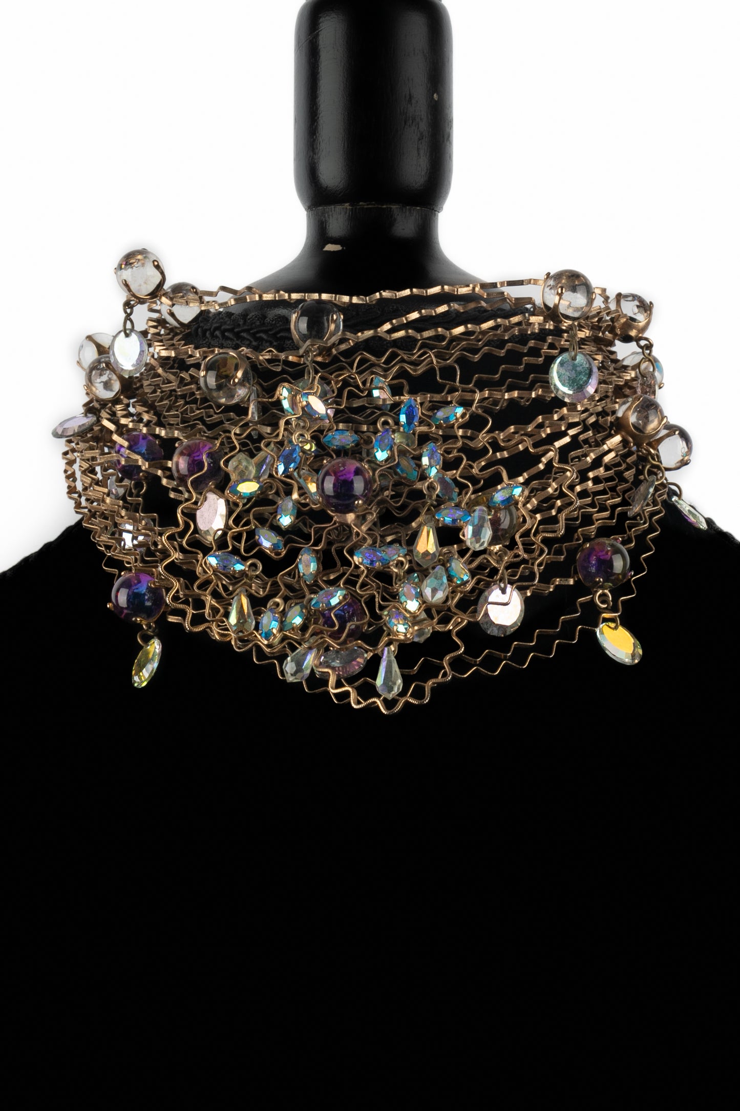 Collier court Yves Saint Laurent Haute Couture 