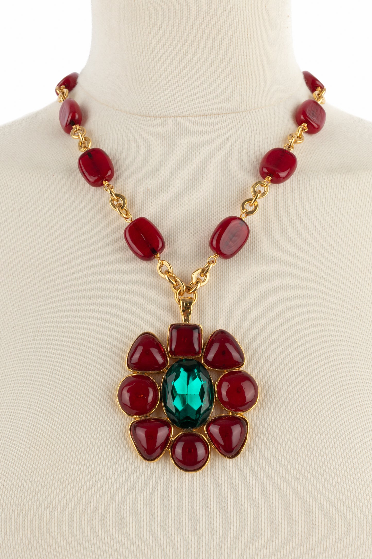 Collier pendentif Chanel 1990's