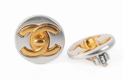Boucles d'oreilles tourniquet Chanel 1997