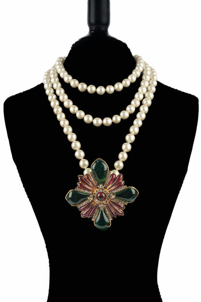 Collier pendentif Chanel