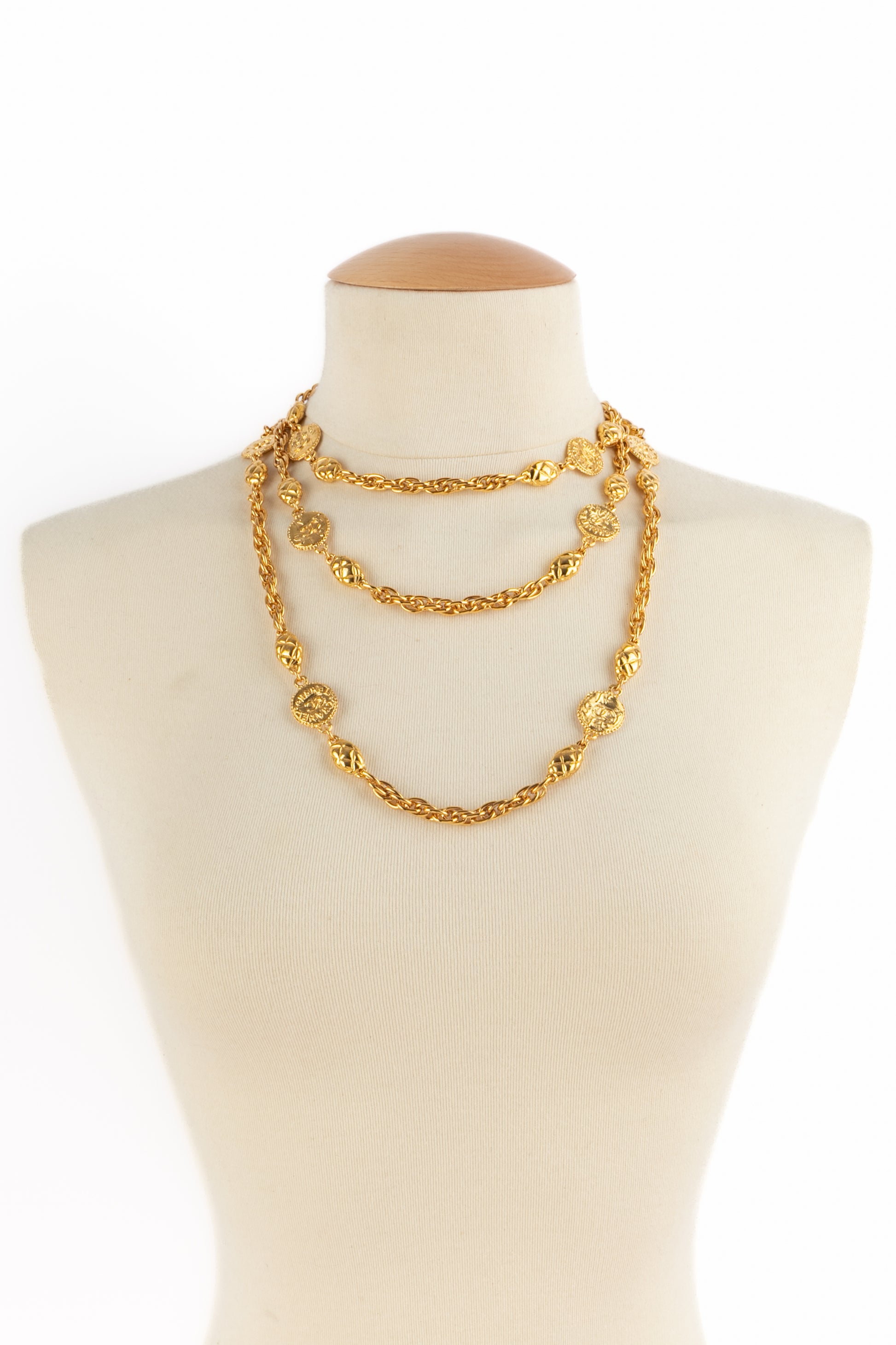 Collier doré Chanel 1985's