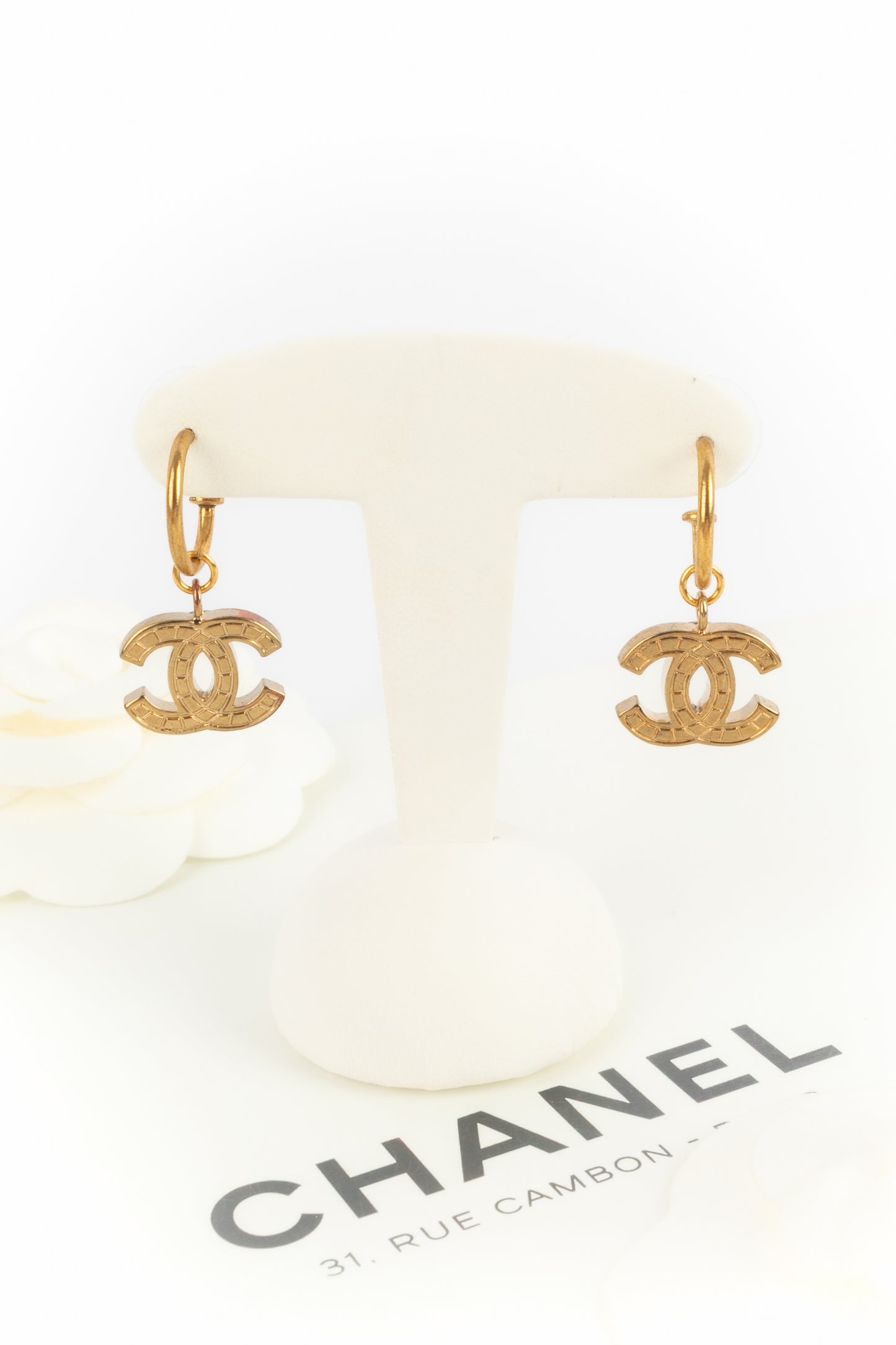 Boucles d'oreilles cc Chanel Hiver 2003