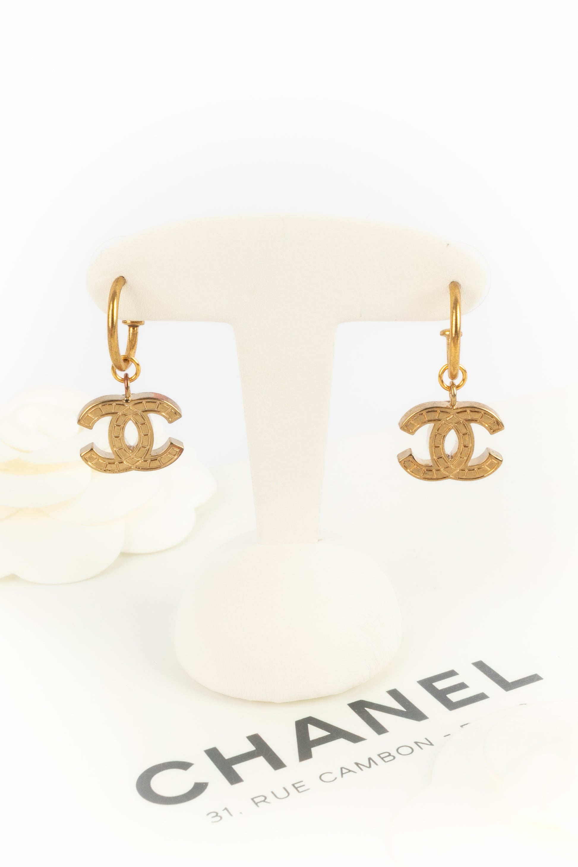 Boucles d'oreilles cc Chanel Hiver 2003