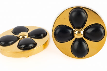 Boucles d'oreilles trèfles Chanel