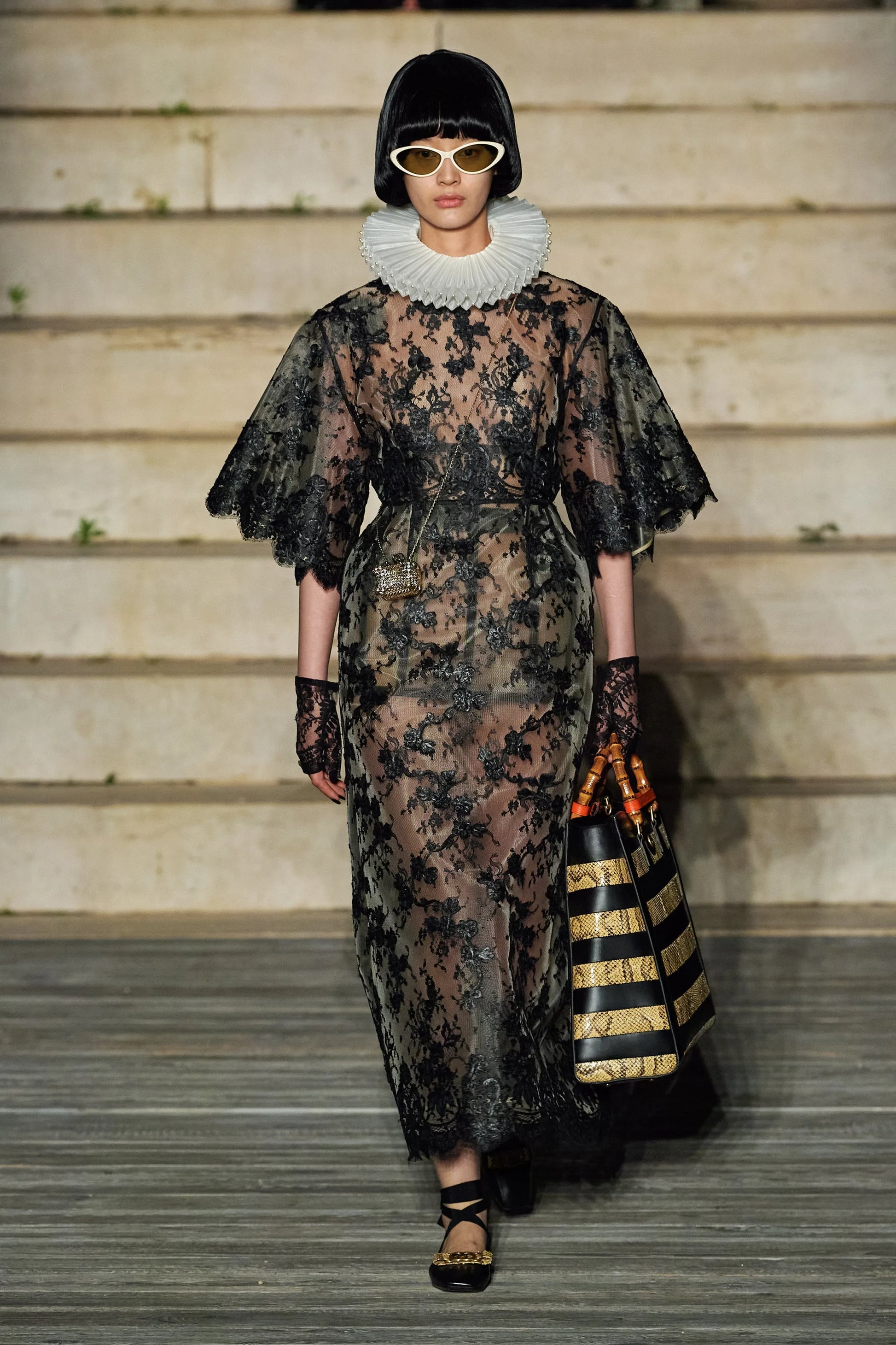 Collier fraise Gucci Resort 2023