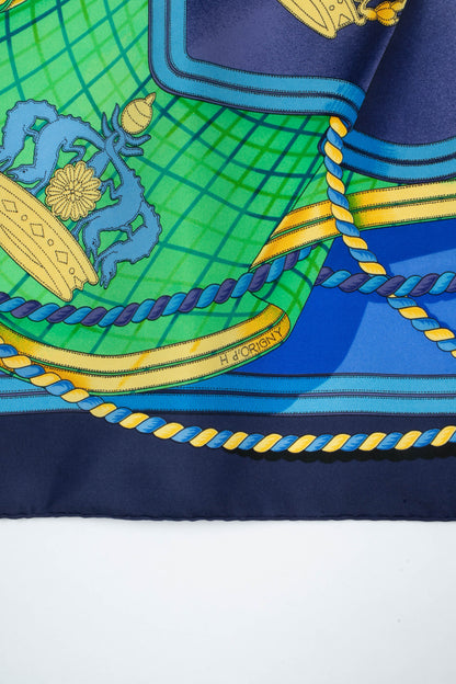 Foulard / carré "Grande tenue" Hermès