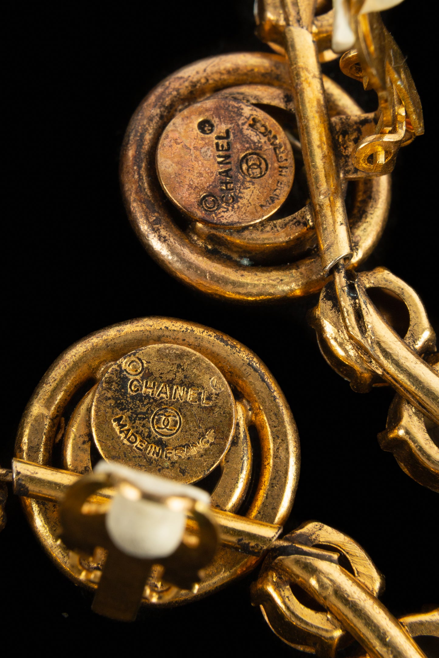 Boucles d'oreilles créoles Chanel