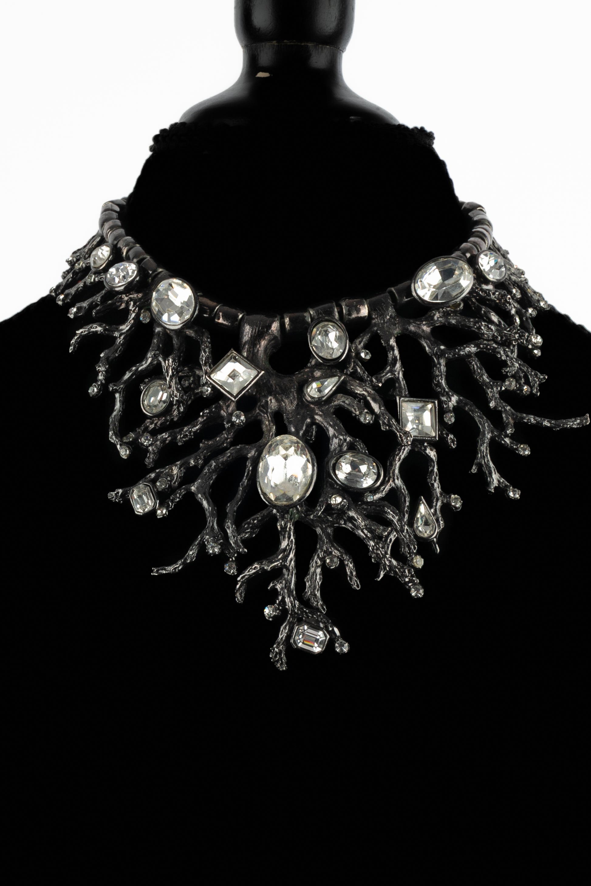 Collier corail Yves Saint Laurent