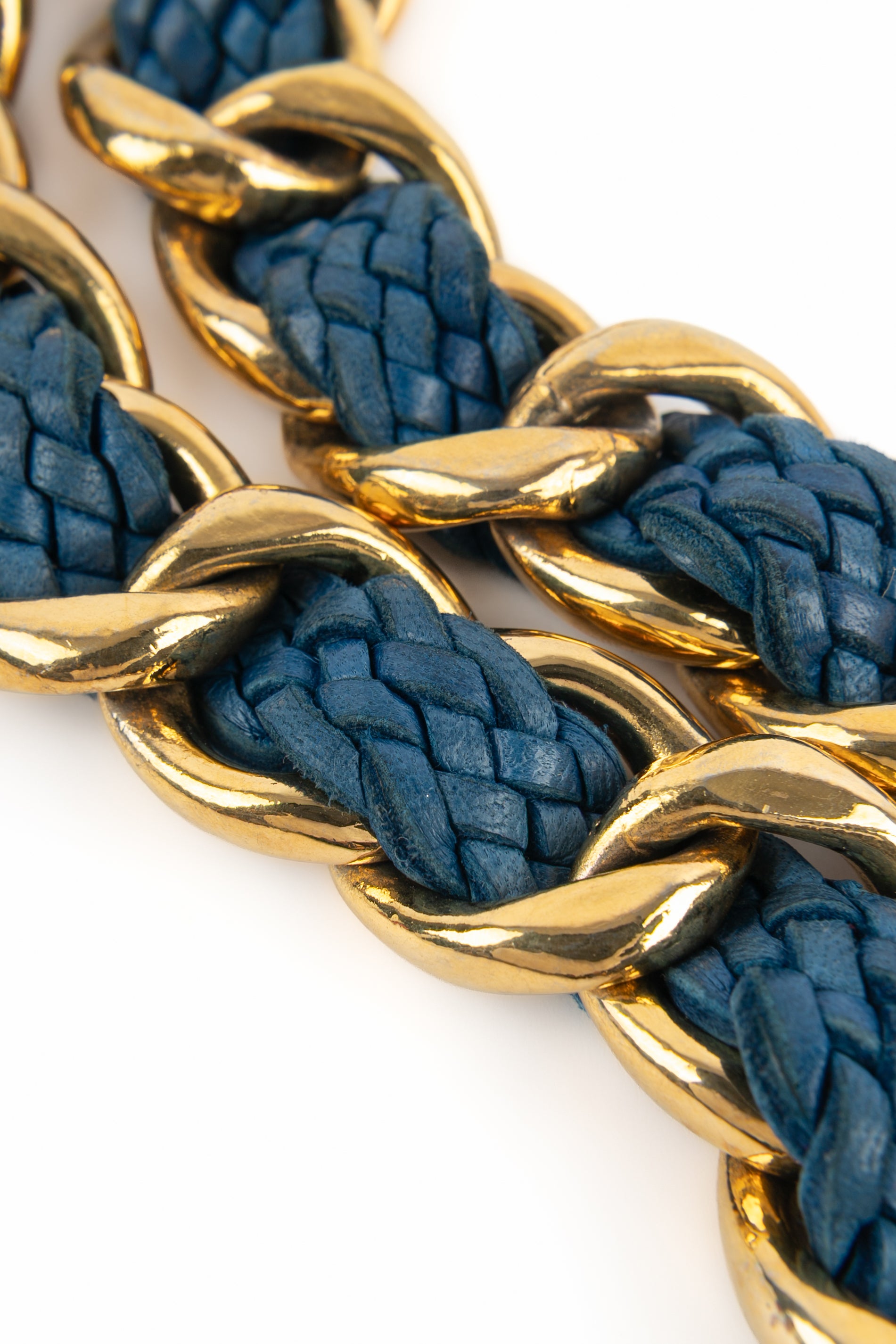 Ceinture en cuir bleu Chanel 1990's