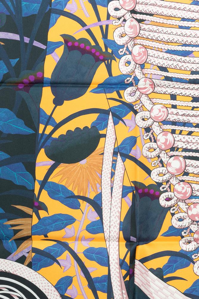 Foulard / Carré "Brandebourgs Fleuris" double face Hermès