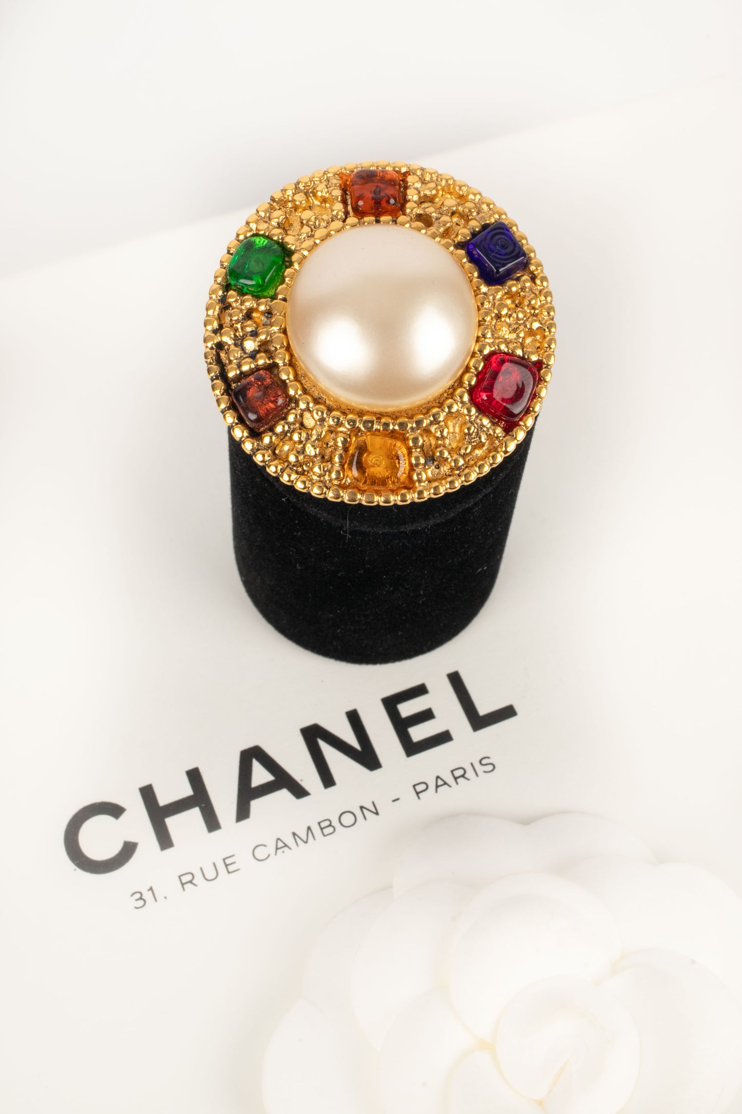 Broche Chanel 1995